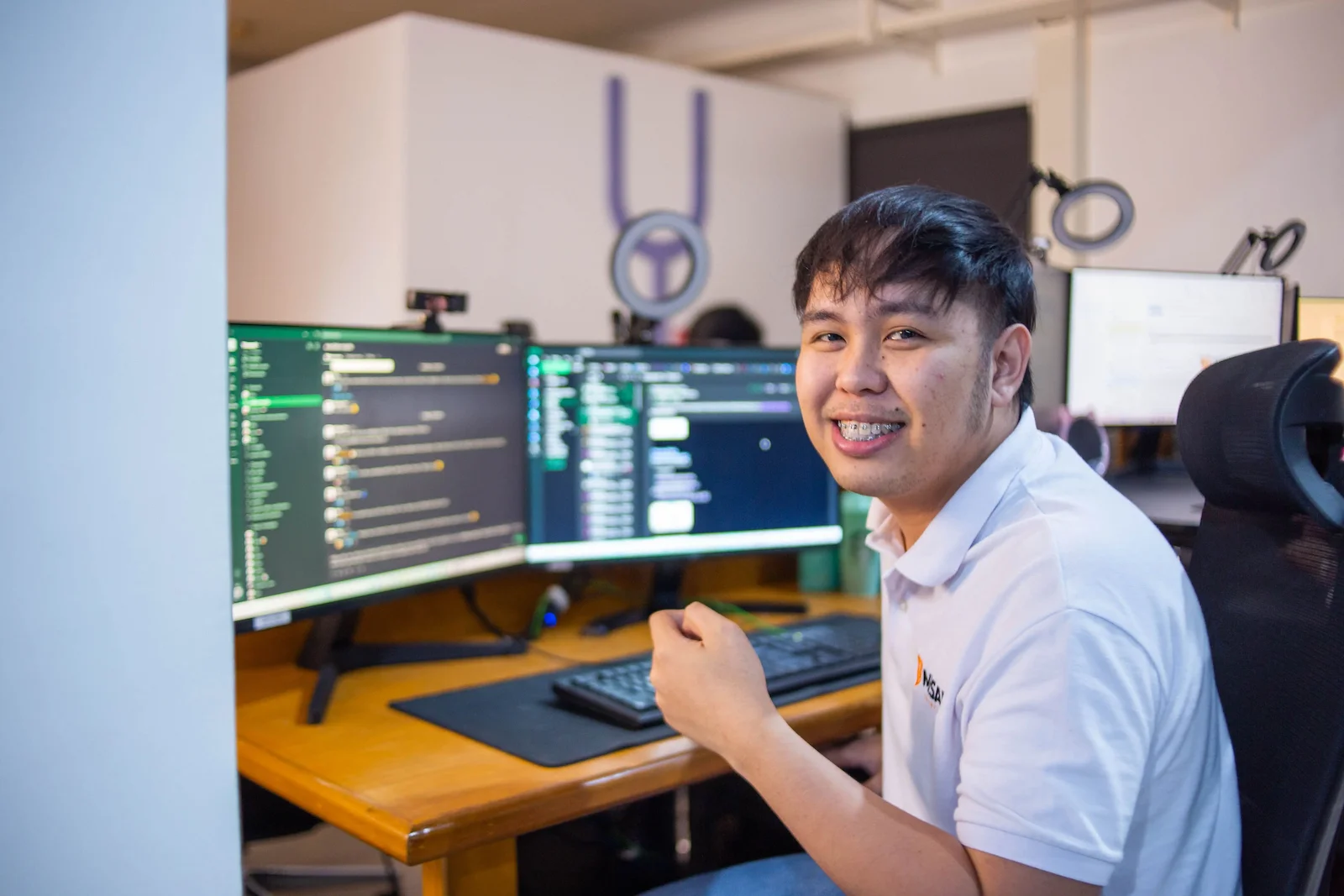 Yoonet team member focused at work in Balanga
